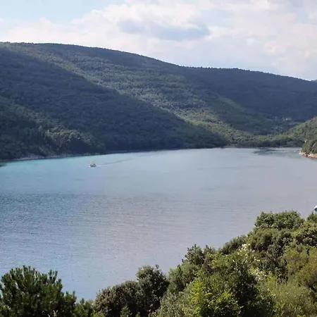 Apartament In Duga Luka 35509