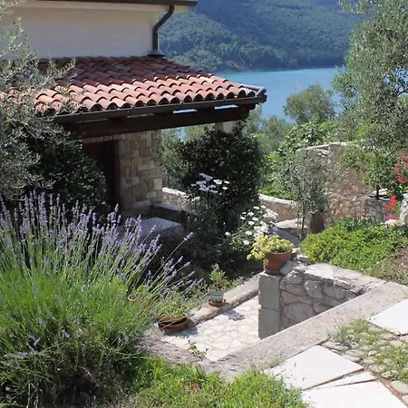 Apartament In Duga Luka 35509 *